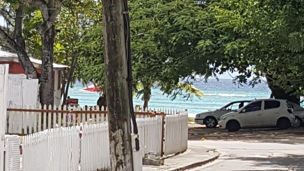 Worthing Beach Apartments Bridgetown Esterno foto
